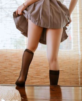 丰满的女教师在线观看_1080最新电影在线观看