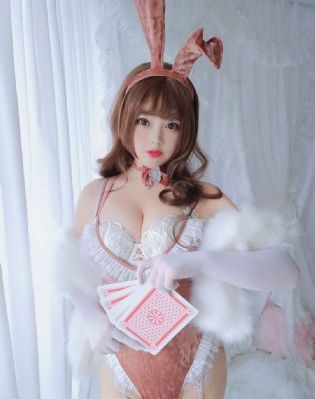 岳母的简介_视频大全成人直接看